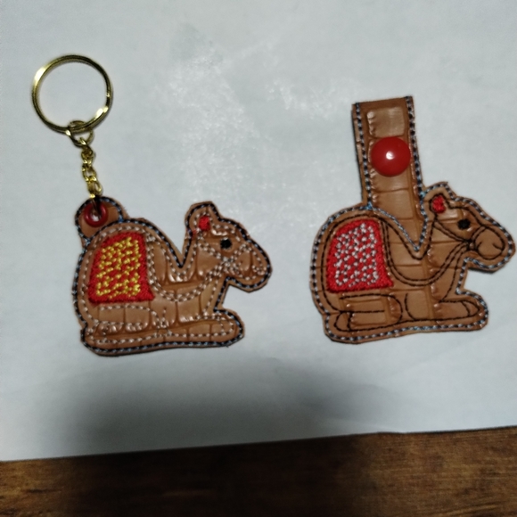 Key Chains / Tags - Picture 16 of 16